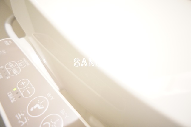 トイレ　嬉しい温水洗浄便座※同仕様