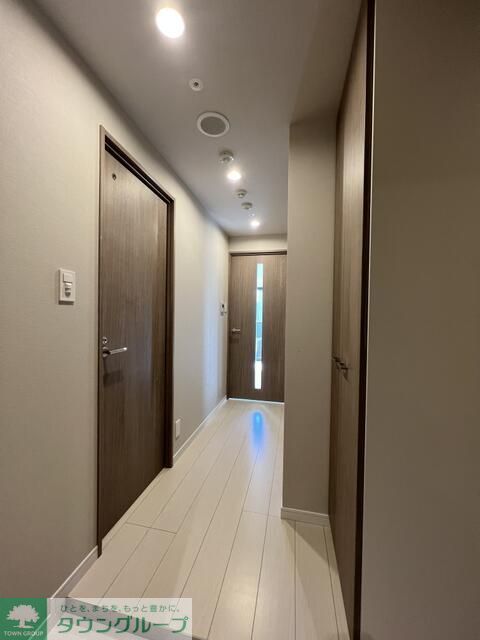 玄関　写真はイメージです（床やクロスの色が変更となる可能性があり…