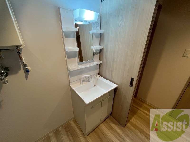 洗面設備　シャンプードレッサーで身支度もラクラクです！