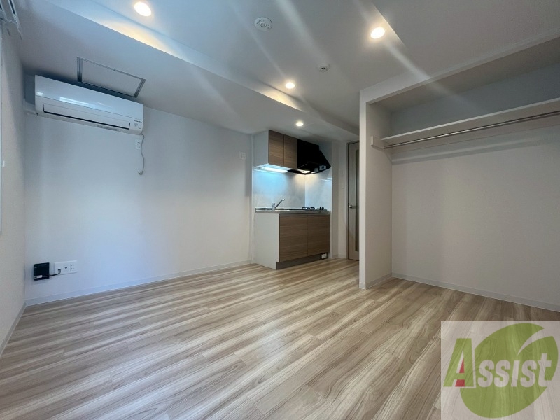 居室・リビング　広々としたリビングですね。使い勝手がよさそうですね！