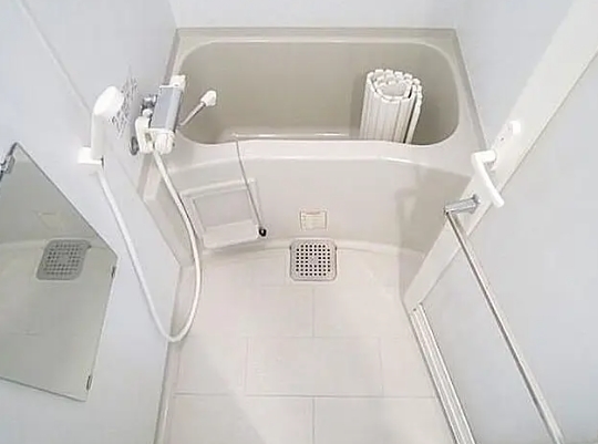 バス・シャワールーム　☆ゆったりくつろげるお風呂☆