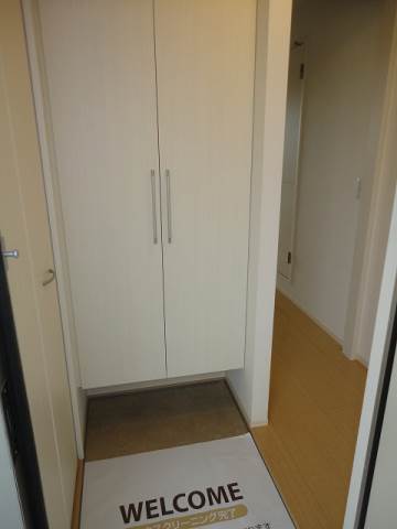 玄関　反転タイプ