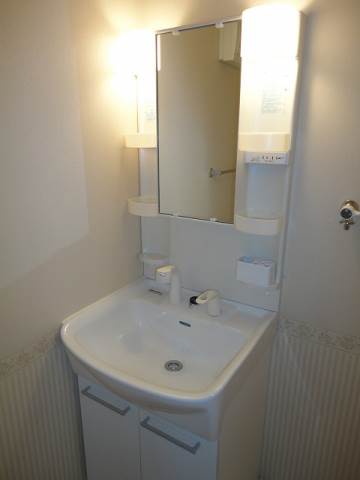 洗面設備　同タイプ