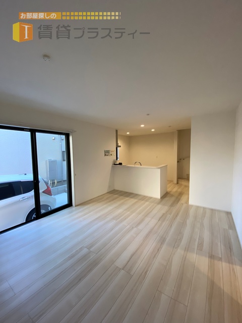 居室・リビング　家族団欒と広々リビング。