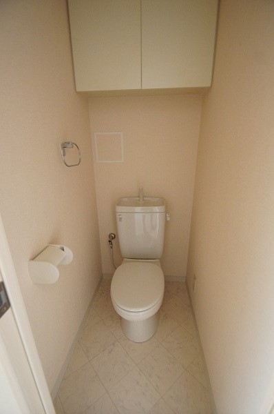 トイレ　同物件別室