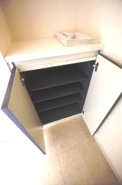 玄関　同物件別室