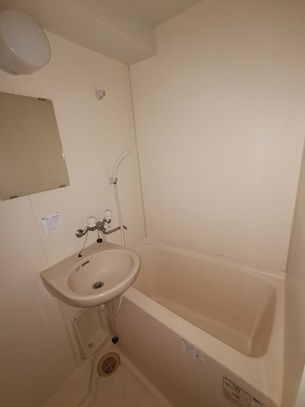 バス・シャワールーム　別部屋参考