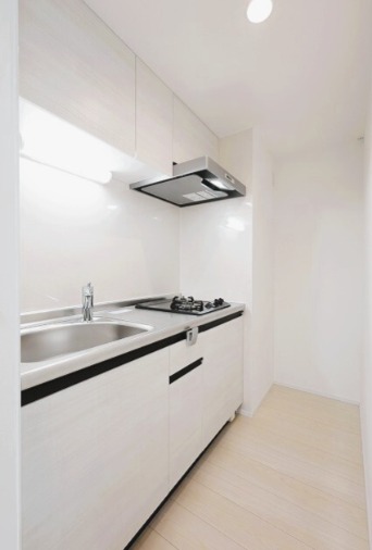 キッチン　調理スペースも広く料理が捗りそうですね