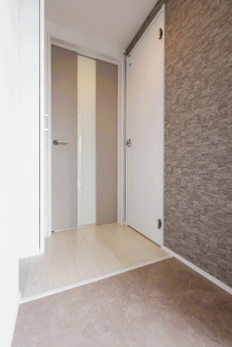 玄関　広々とした玄関ですね