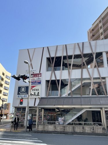 ショッピングセンター　小田急マルシェ本厚木（ショッピングセンター）まで627m