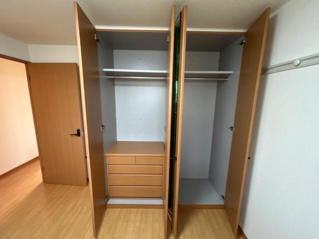 収納　クローゼット