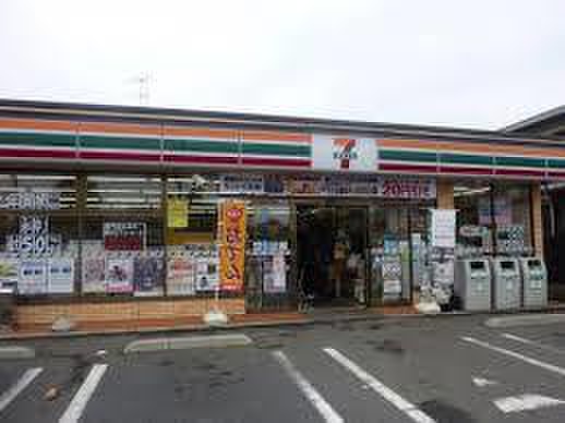 コンビニ　セブンイレブン谷口店（コンビニ）まで352m