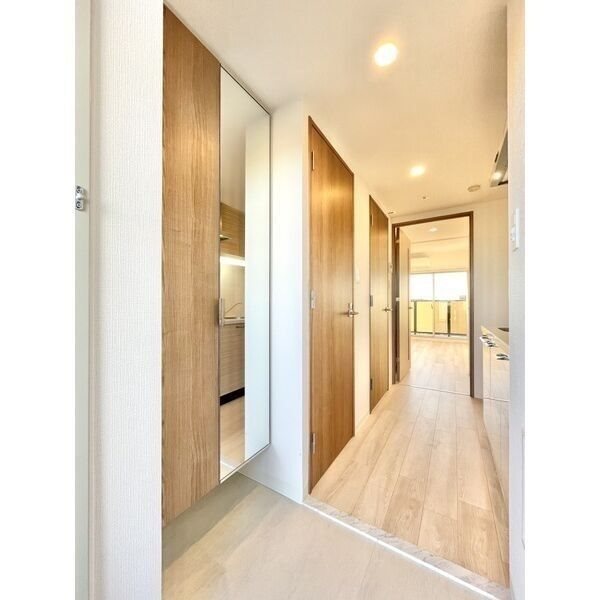 玄関　★見学予約受付中★