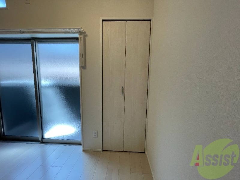 収納　収納スペースはこんな感じで大きさは十分ありますね。