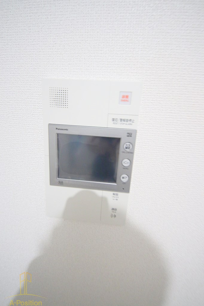 セキュリティ　セレニテ本町リアン