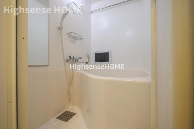 バス・シャワールーム　落ち着いた空間のお風呂です