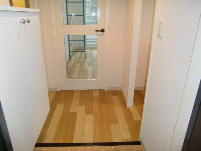 玄関　シューズボックス