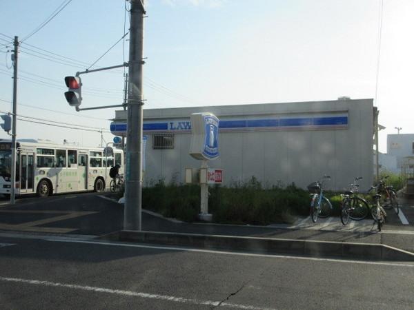 コンビニ　ローソン麻溝台2丁目店（コンビニ）まで478m