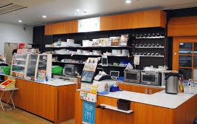 コンビニ　ファミリーマート 藤枝市立総合病院店（コンビニ）まで364m