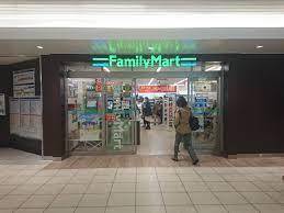 コンビニ　ファミリーマートエキアプレミエ和光店（コンビニ）まで376m