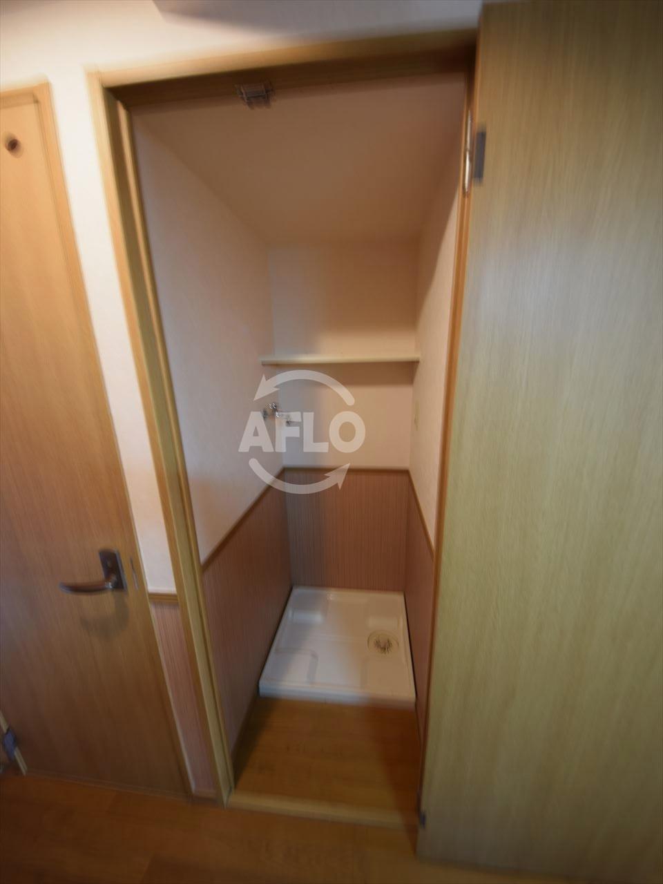 洗面設備　フィレンツェ　洗濯機置き場