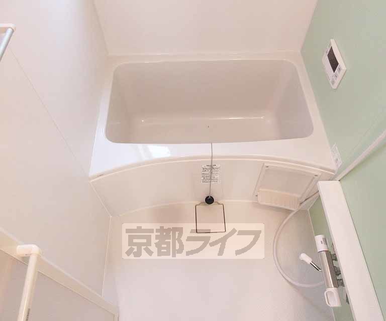 バス・シャワールーム　ゆったり使えるお風呂