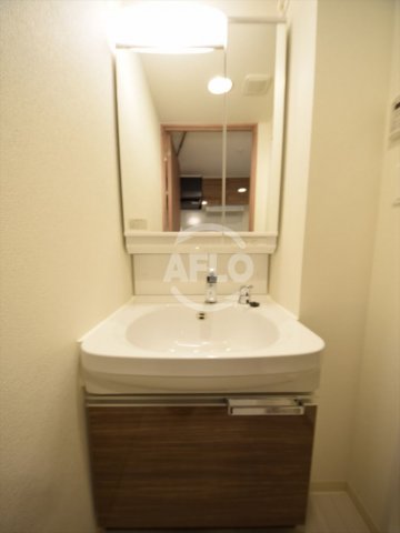 洗面設備　プレサンス松屋町グレース　独立洗面台