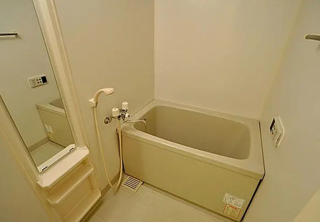 バス・シャワールーム　リブマックスなら仲介手数料賃料半月分+消費税