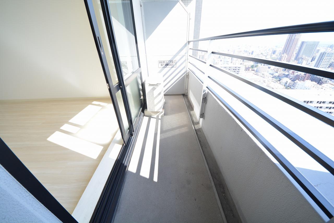 バルコニー　メゾン・ド・ヴィレ大阪城公園前　バルコニー