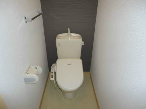 トイレ　別部屋参照