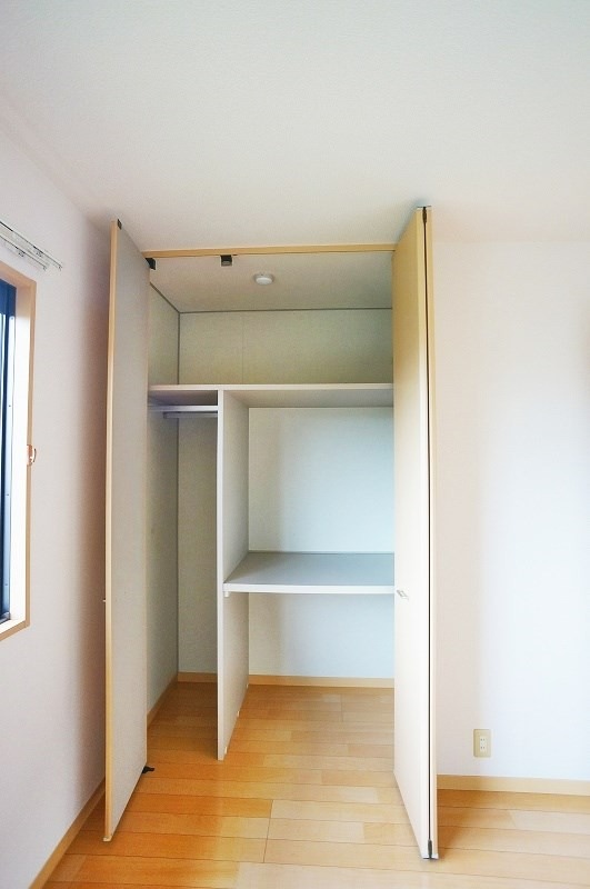 収納　別部屋参照
