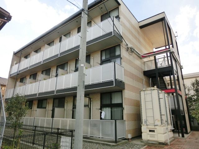 建物外観　日当たり良好です。