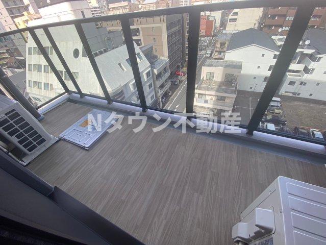 バルコニー　開放的で明るい空間を演出してくれるバルコニーです