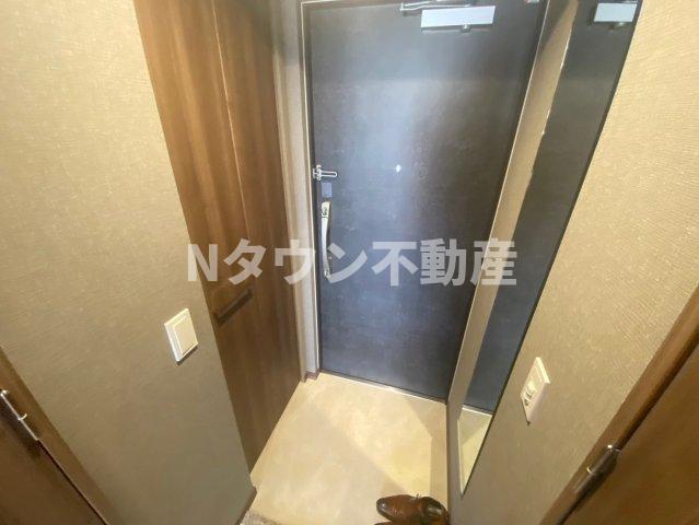 玄関　落ち着いた玄関です