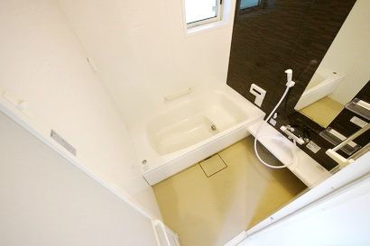 バス・シャワールーム　洗面