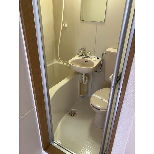 バス・シャワールーム　ユニットバス