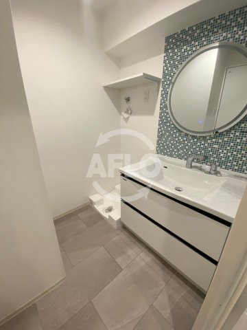 洗面設備　GLAM　STELLA松屋町　洗面所