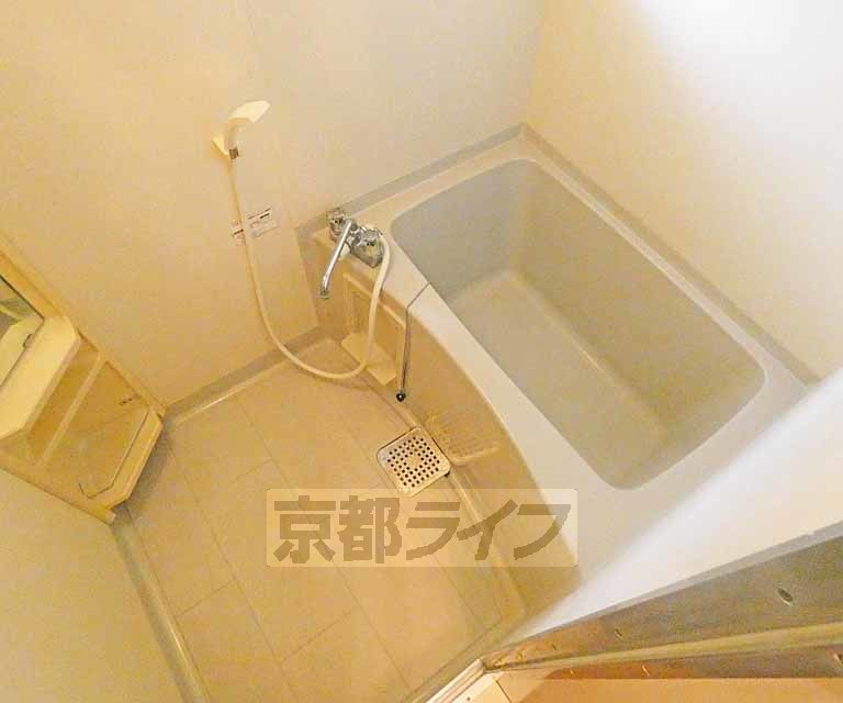 バス・シャワールーム　バスです。