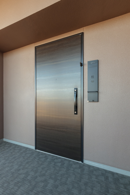 玄関　※写真は同タイプ住戸です。