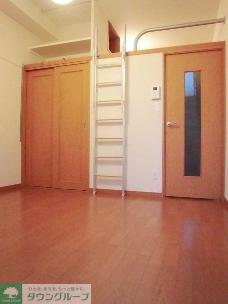 居室・リビング　2Fはじゅうたん