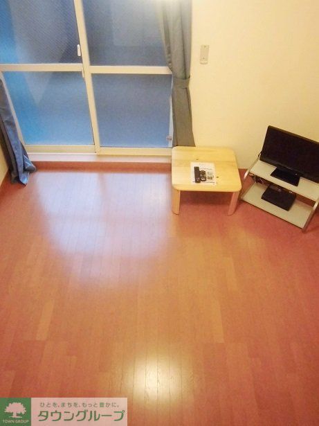 居室・リビング　2Fはじゅうたん