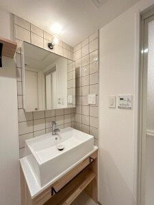 洗面設備　※全て別号室のお写真。内装等参考にしてください。