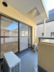 バルコニー　※全て別号室のお写真。内装等参考にしてください。