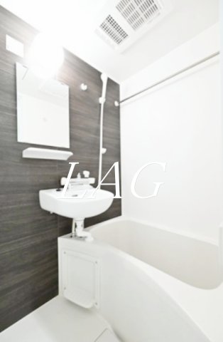 バス・シャワールーム　お風呂です。