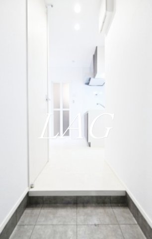 玄関　玄関です。