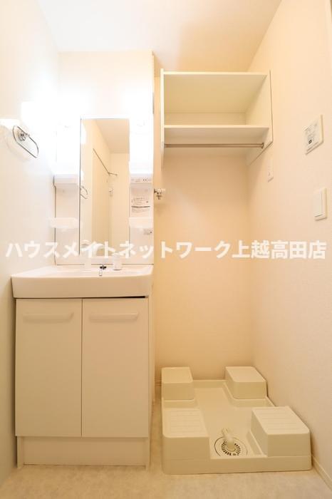 洗面設備　洗髪洗面化粧台