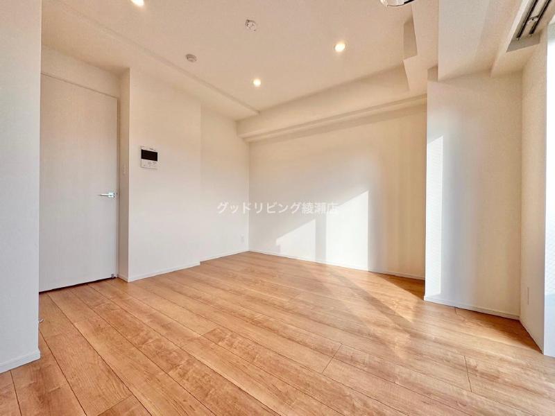 居室・リビング　2024/11/04　501号室