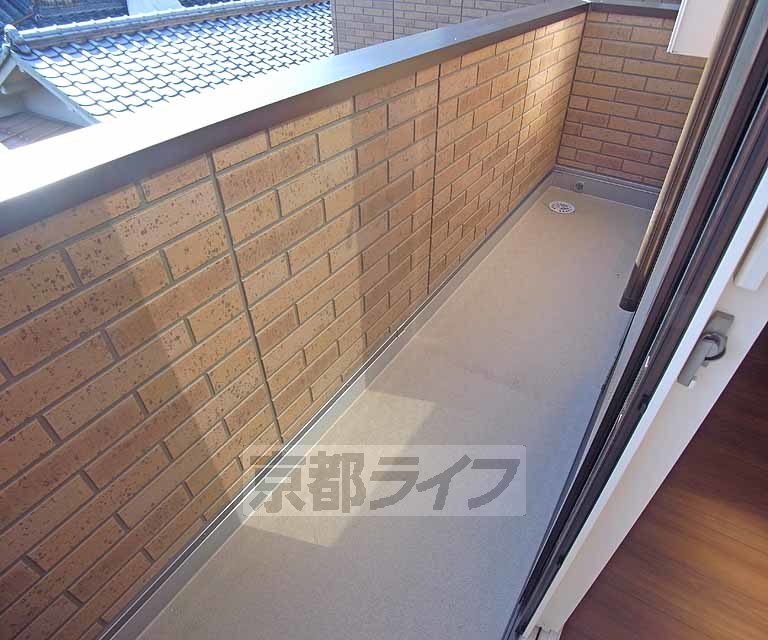 バルコニー　広めのバルコニー