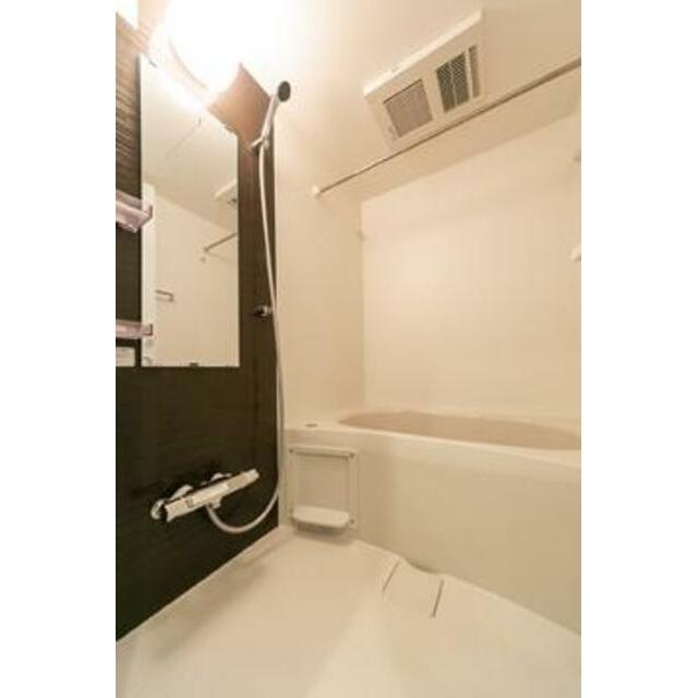 バス・シャワールーム　※写真は同タイプ住戸です。