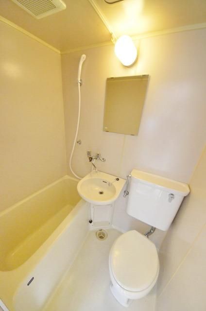 バス・シャワールーム　☆清潔なお風呂場です♪☆